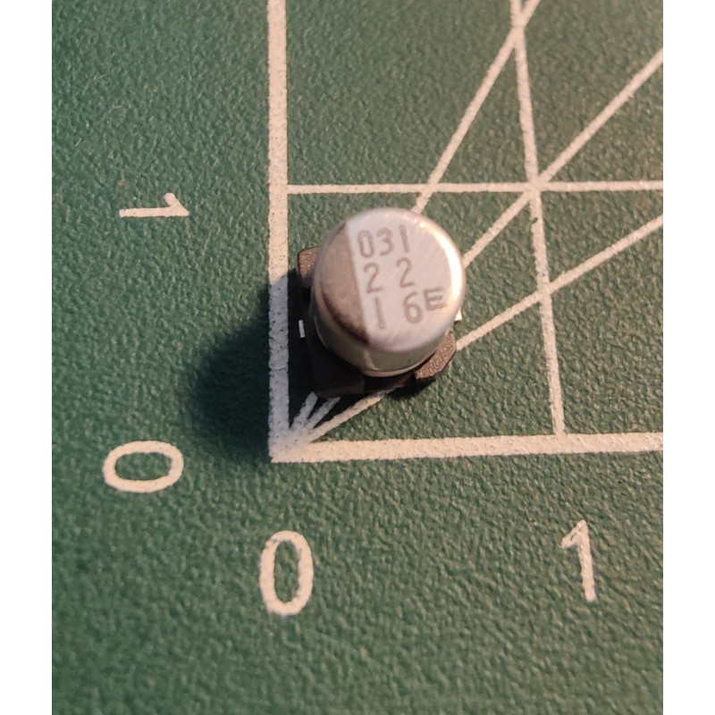 Lot De 10 Condensateurs électrolytiques 22µF 25V - Radiaux, 5.5x10mm - Pour électronique